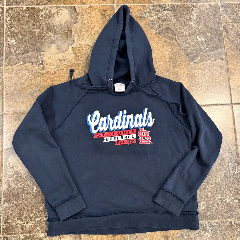 Saint Louis Cardinals Hoodie. Navy blue size larges